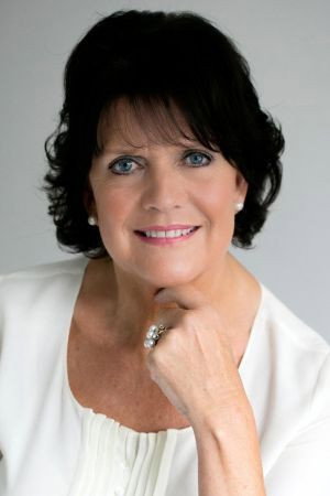 Sally Geeson in C-Film