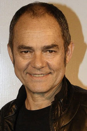 Carlos Santamaría in The Incomplete Man