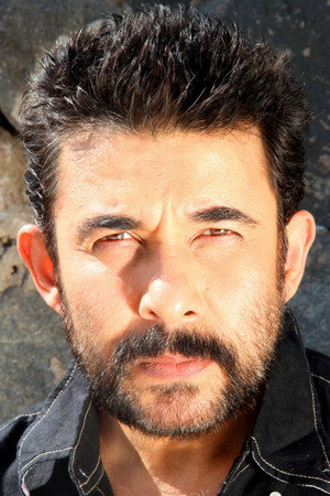 Deepak Tijori in Ghulam