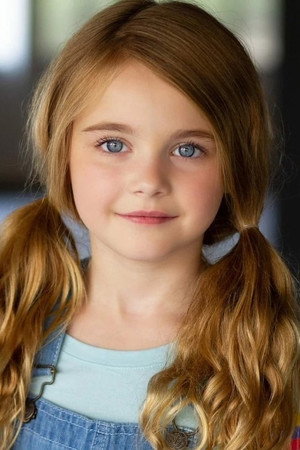 Anabelle Holloway in Average Joe