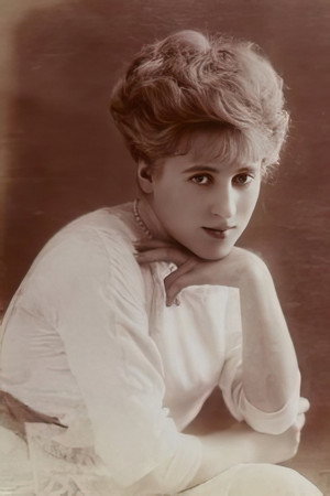 Jeanne Provost in The Queen's Necklace