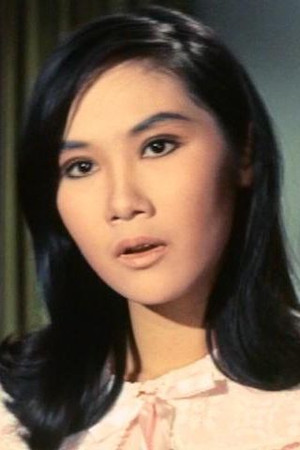 Maggie Lee in The Prodigal Boxer