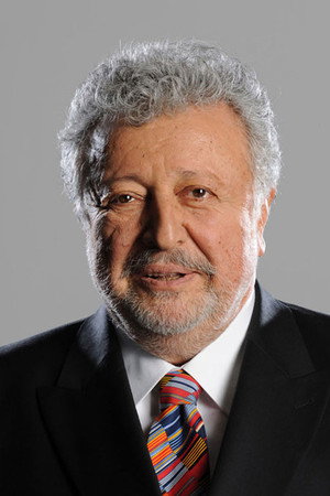 Metin Akpınar in Abuzer Kadayıf