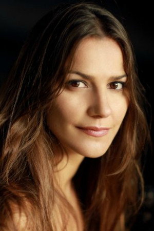 Carlotta Bosch in Catching Fireflies