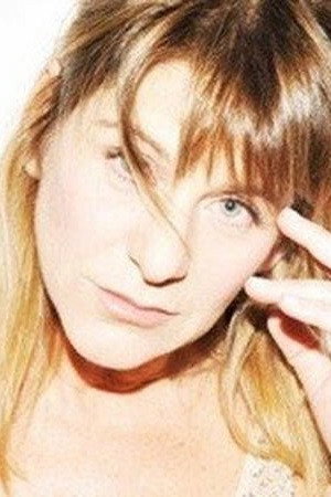 Emilia Mazer in Policía corrupto