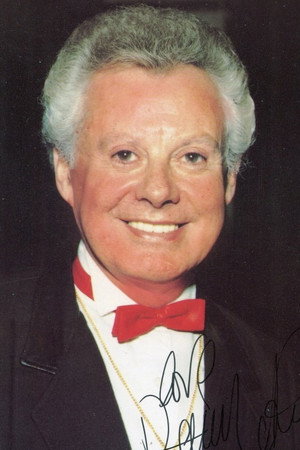 Danny La Rue in Cinderella: The Shoe Must Go On