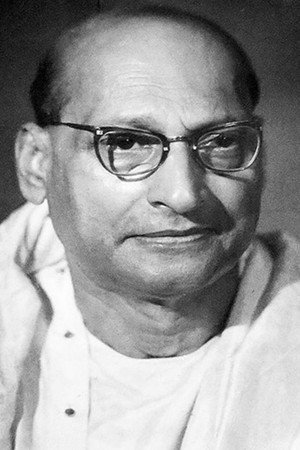 Ahindra Choudhury in Two Generations