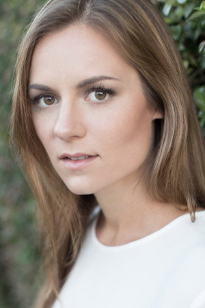 Hanna Oldenburg in Blood Runs Cold