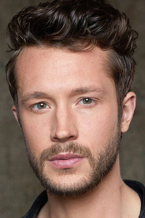 Nick Roux in Mantervention