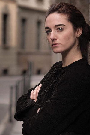 Claudia de Candia in Prologue