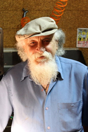 Emmanuel Cavalcanti in Cristais de Sangue