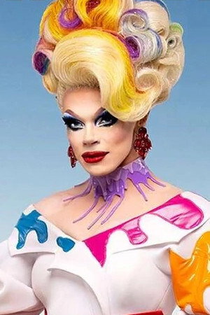 Art Simone in Victorian Queens