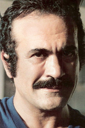 Fereydoun Farrokhzad in I Love Vienna