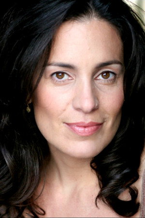 Amy J. Carle in Who Gets the Dog