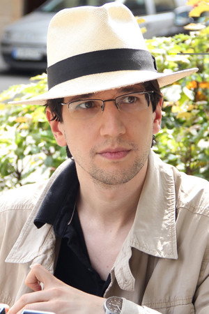 Alexander Tuschinski in Timeless