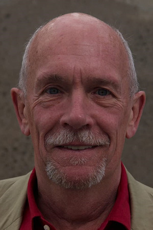 Hugh Ross in Mute