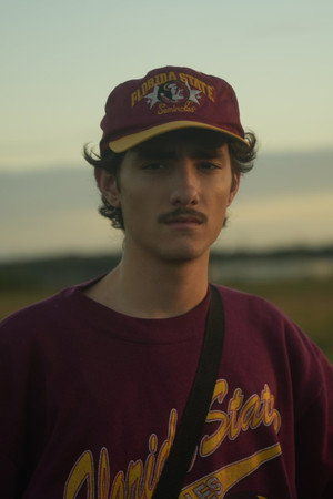 Julio Aceituno in all the 5000 birds