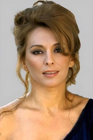 Nieves Navarro in The Family Vice