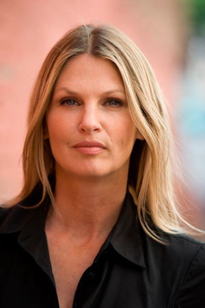 Caroline Barclay in Family of Cops