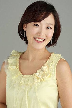 Kim Bo-yeong in Beauty Water