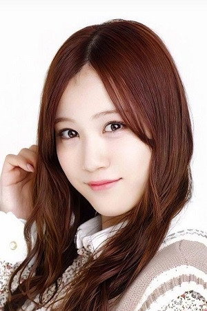 Minami Hoshino in How to Forget Sadness: Documentary of Nogizaka46