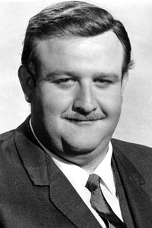 Victor Buono in Robin and the 7 Hoods