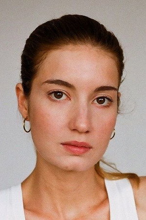 Agata Różycka in Black Sheep