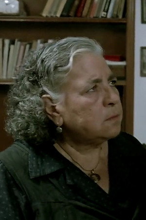 Linda Moretti in The Postman