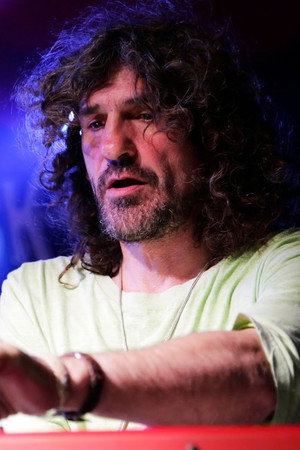 Iñaki Antón in Extremoduro - Gira 2002