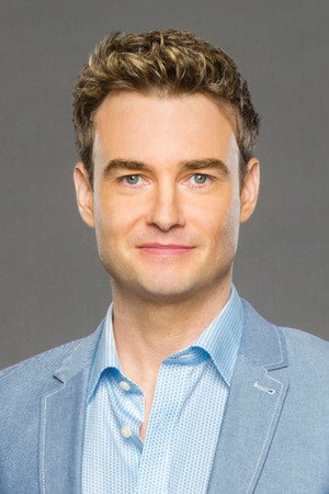 Robin Dunne in Beyond Sherwood Forest