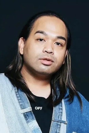 Edrian Pangilinan in Adrift