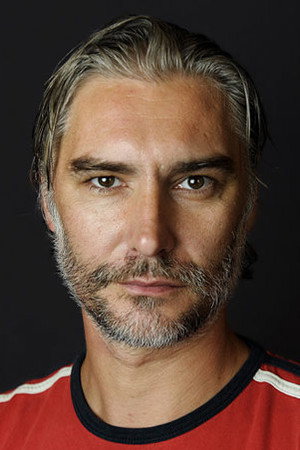 Mariusz Drężek in Off We Go 2