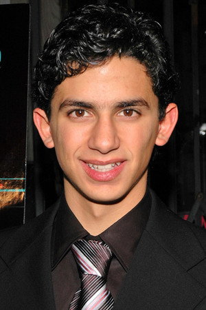 Jonathan Ahdout in House of Sand and Fog