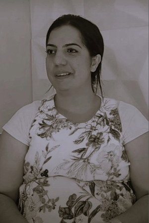 Suellen Garcia in Dias Atípicos