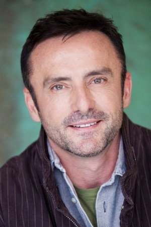 David Franklin in Street Angels