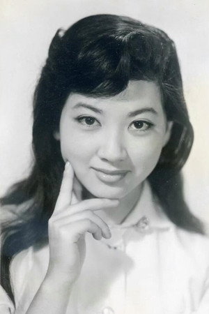 Utako Mitsuya in Roar of the Bullets