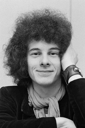 Noel Redding in Music, Money, Madness… Jimi Hendrix Live In Maui