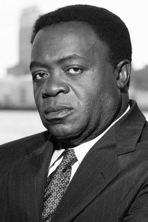 Yaphet Kotto in Brubaker