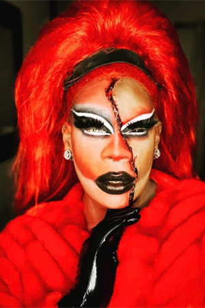 Kendra Onixxx in The Boulet Brothers' Dragula: Resurrection