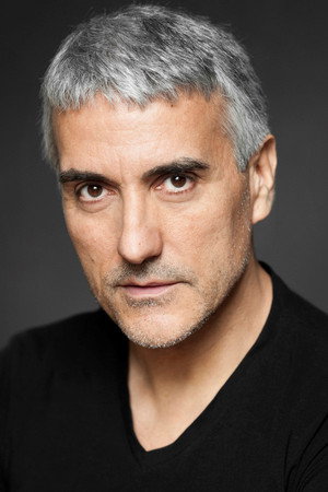 Toni Martínez in Dos billetes