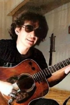 Rodrigo González in Cave Art Rock, The Documentary