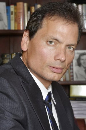 Rico Simonini in Frank and Ava