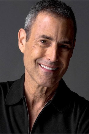 Uri Geller in An Honest Liar