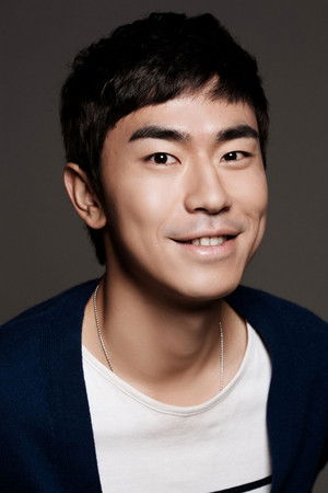 Lee Si-eon in Race to Freedom  Um Bok-dong
