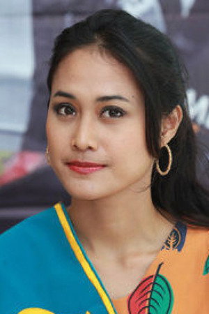 Putri Ayudya in Vengeance in the Dreary Night