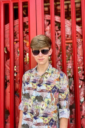 Justin Pasman in Paint me your favourite colour!