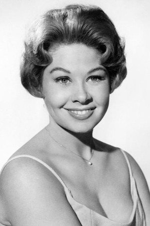 Sue Ane Langdon in Roustabout