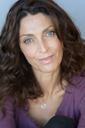 Jennifer Koenig in Embedded