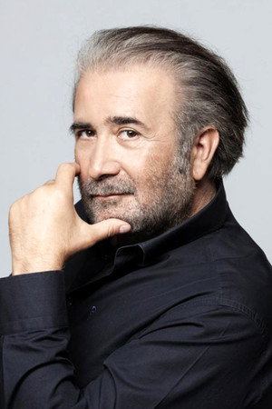 Lakis Lazopoulos in Of the Poor Woman