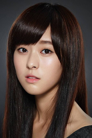 Ally Chiu in The Gangster's Daughter
